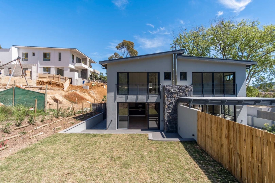 4 Bedroom Property for Sale in Overkloof Western Cape